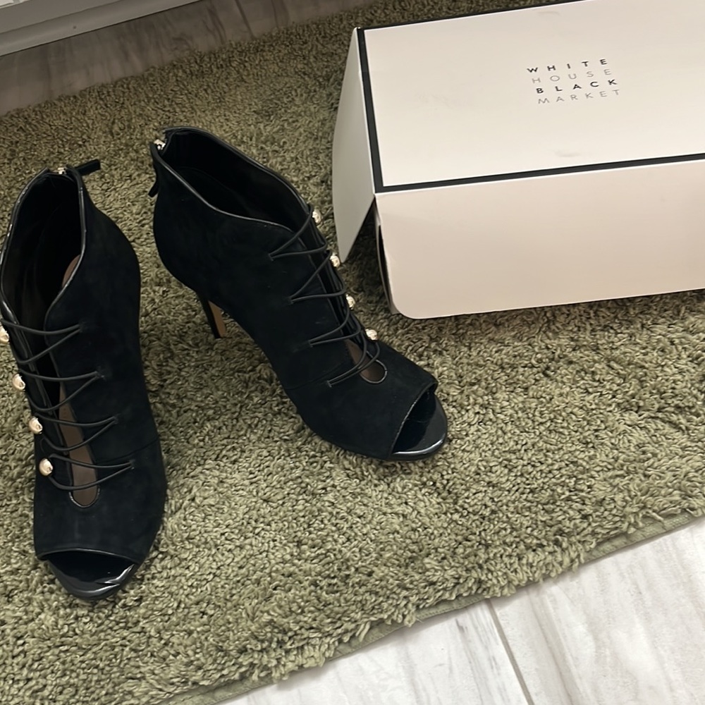 WHBM BOOTIES